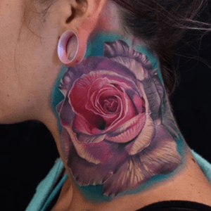 I would live a rose like this in my neck probably different colors though!  #megandreamtattoo 
