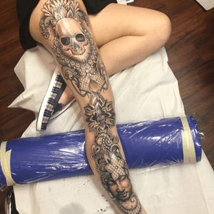 Partial outside leg sleeve completed by #maxfalada at #BoundlessTattooCompany in Plainfield, IL #buddha #skull #legsleeve 