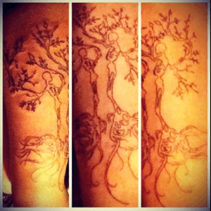 #tree #skeletons #thigh #tattoo #gazilla 💀