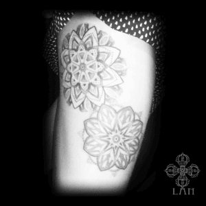#mandala tattoo done by LAN at La verite est ailleurs #bordeaux 