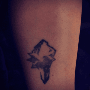 My very first tattoo. It's the crystal from Final Fantasy IX's logo #videogametattoos #finalfantasy9