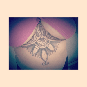 Underboob done by Blue Heart Tattoo 💙#underboobtattoo #dotwork #HennaInspired #underboob #blackandgreytattoo #blackandgrey 