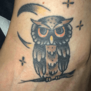 1st tattoo:This owl represents my way of being mysterious.Done by Josh Dee at Black Ship Tattoo (Belgium)