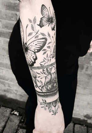 Done by Marieke Bouwman - Resident Artist.                #tat #tatt #tattoo #tattoos #amazingtattoo #ink #inked #inkedup #amazingink #flower #flowers #butterfly #butterflytattoo #Butterflies #dot #dotwork #dotworktattoo #blackandgreytattoo #arm #armtattoo #amazingtattoos #inklovers #art #culemborg #netherlands. 
