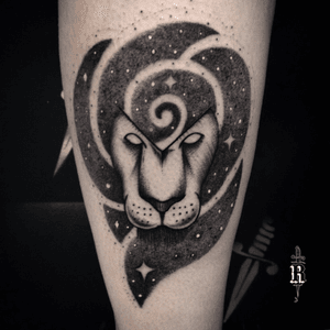  #lion #tattoo #blackwork #dotwork #pontilhismo #cosmic #brasil #tattoodo #TattoodoApp 