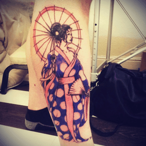 Geisha girl . This gonna be part of a full sleeve . Japanese garden scene . #geisha #japanese #ink #tattoo #sleeve #leg 