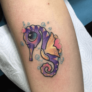 Seahorse by @tattooyau