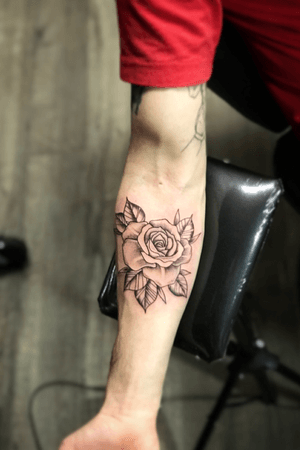 I love tattooing roses. #tat #tats #tattoo ##tattooart