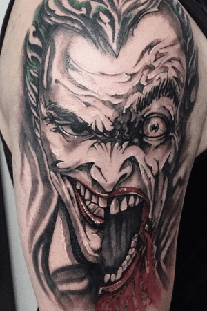 Joker, arm!