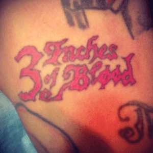 #3inchesofblood #band #tattoo #elbow #small #music #gazilla 🎶