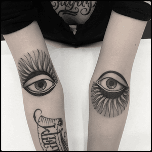 #totemica #tunguska #black #eye #eyes #rays #vision #tattoo #blackworkers #holdfasttattoostudio 