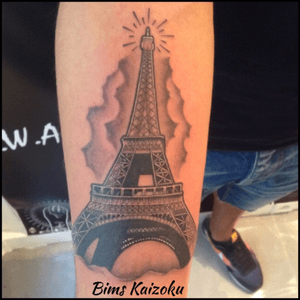 #bims #bimskaizoku #bimstattoo #toureiffel #eiffeltower #capitale #monument #tatouage #tattoo #tattoos #tattooed #tattooartist #tattooart #tattooer #tattoolife #tatoo #tatuaje #ink #inked #paristattoo #paris #paname #france #french #champselysees