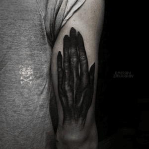 #black #hand #dark #creepy #arm 