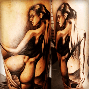 #bumcheek #nude #blackandgrey #realism #tattoo 