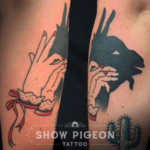 Custom shadow puppet for Lindsey. #blackandred #victorian #traditional #evieyapelli #showpigeontattoo 