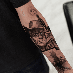 Dark Tower Gunslinger by Devin Hitt @ Alpha Tattoo