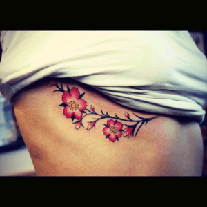 Beautiful freehand rib tattoo by Skelton Man aka Luke Gould 
