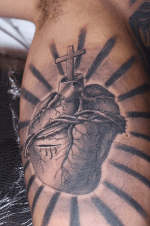 Sacred heart #sacredheart #blackandgrey #realistic 