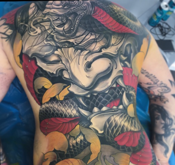 Hanya backpiece #hanya #hannya #mask #snake #chrysanthemum #backpiece #tattoodo #wearesorrymom