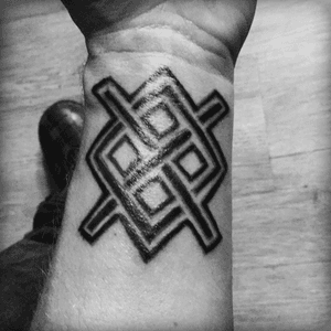My first Self tattoo. Odin's spear.