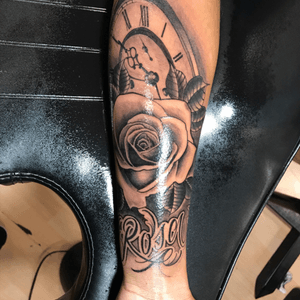 My First Tattoo #black #rosa #clock 