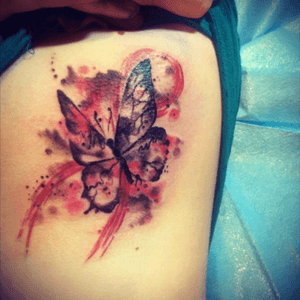 For my first tattoo: My mother had breast cancer and on her 1 year anniversery of her remission i got this tattoo for her. Its onthe side of my ribs and left breast because that is where they found her cancer. My aunt also passed away from beast cancer 7 years before and all of her daughters got a butterfly with a cancer ribbon tattoo. This is my way of honoring them both. My heroes #butterfly #butterflytattoo #watercolor #breastcancer #cancertattoo 