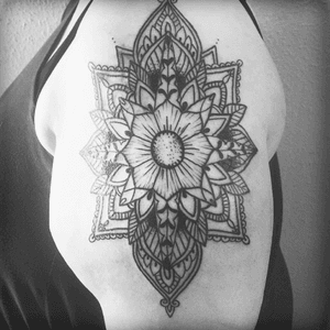 Work in progress. First element of my half sleeve on left upper arm. #ornate #blackwork #coverup #willbecolour #boileroomguildford #amysteaggles 