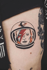 Something like this but more detail, surrounded by stars #davidbowie #starman