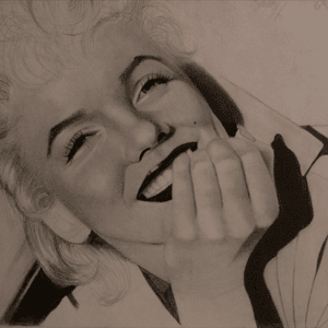 Unfinished Marilyn piece. #marilynmonroe #realism #portrait #mydrawing 