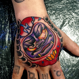 Jap #tattoo #tattoos #ink #inked #japanese #japanesetattoo #daruma #color #traditionaltattoo #neotraditional #brightcolours 