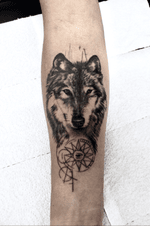 Wolf in black and grey whit some geometric figures #wolf #blackandgrey #geometric #tattoo #inked #tattooart #tattooartist