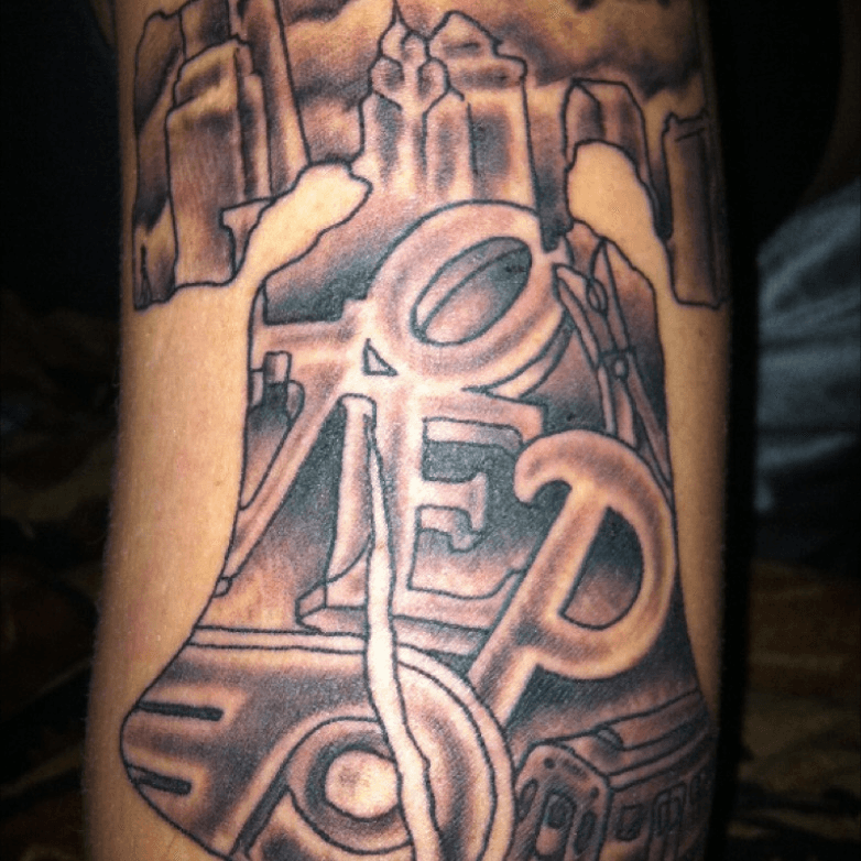 Tattoo uploaded by Ryan Martin • Philadelphia Eagles themed tattoo