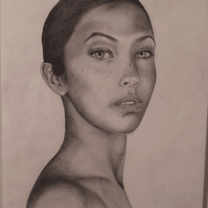 Image from an unknown source. One of my pieces. #realism #portrait #graphite 