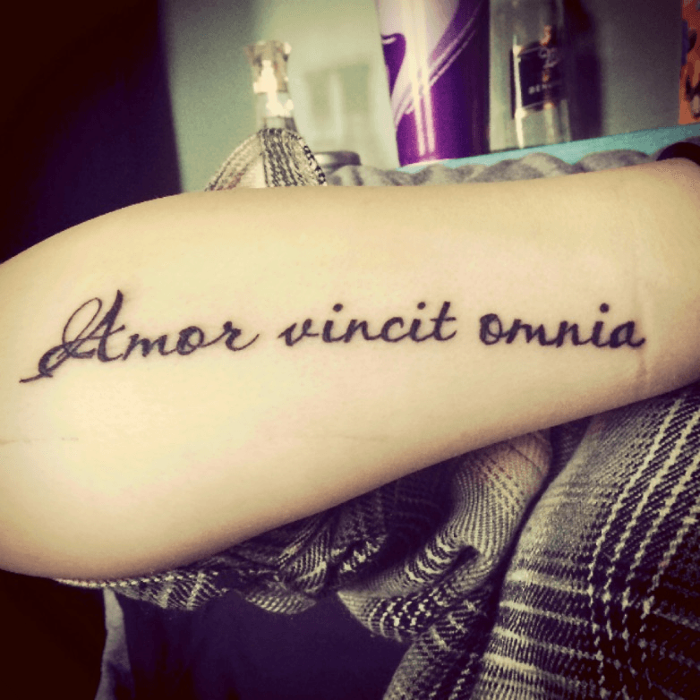 My first tattoo Love conquers all in Latin  Mens shoulder tattoo Tattoo  quotes Tattoos