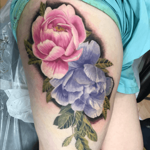 Realistic full colour peony leg piece as part of an on going piece 