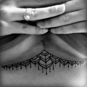 Perfect to complete my last babe😍 #LoveIt #underboobs #underboobstattoo #Perfect 