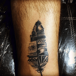 My first tattoo. #dxb #feather #details #mydubai #bali #tribal #wild #gypsy #gypsi #feathera #love #ink #black #ink4mysoul #ink4life 