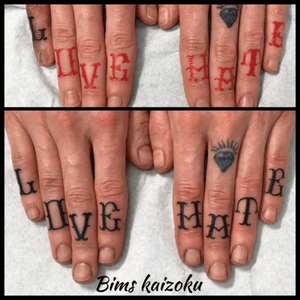#bims #bimskaizoku #bimstattoo #freehand #freestyle #letter #letters #letteringtattoo #lettering #fingertattoo #paris #paname #paristattoo #ink #inked #inkedgirl #sharpie #dragonfly #rotary #tatouage #tattoo #tattoos #tattooartist #tattooaddict #tattooed #tattoostyle #tattooworkers #tattooartist #tattoogirl 