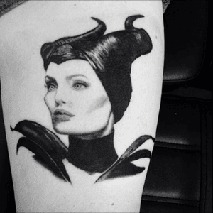 Maleficent done by the awesome #sophirain 