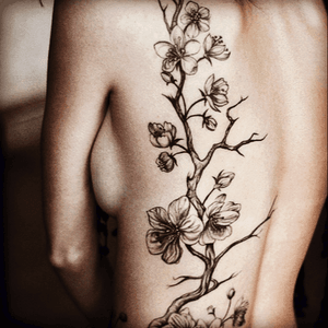 So beautiful and tasteful.. #dreamtattoo 