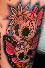 This was part of a half sleeve i started , just a few months into Tattooing 🤘👽🤘😎