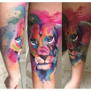 Done with #sharpies #lion #watercolor #forearm 