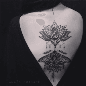 #Lotus and #Moth tattoo by #AnaïsChabane #TattooTonTemps