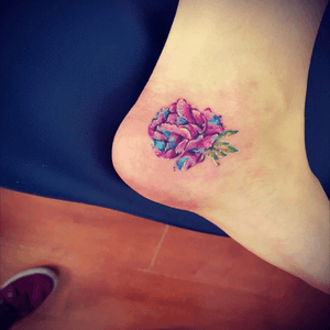 After many covers finally i got this lovely watercolor peonia tattoo 