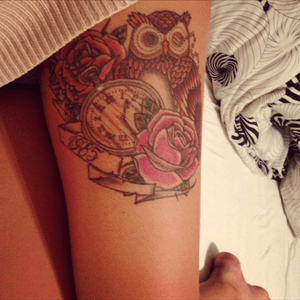 1985 II #oldschool #roses #color #birthtime #1985 #owl #madein #luxembourg  #2013 #leg #tattoo #partsofmylife #0130 #pocketwatch 