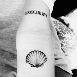 Seashell💕 #tattoo #tattoos #seashell #love #sea 