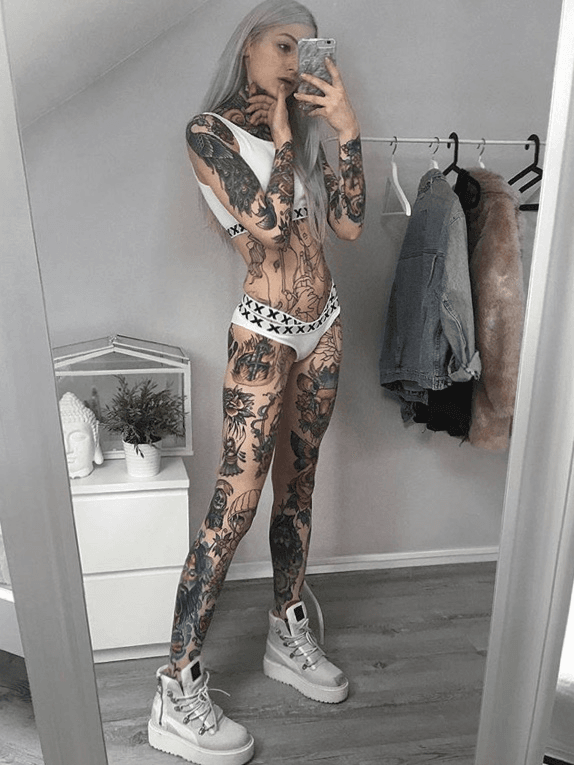Tattoo uploaded by Ally Sheather • Lee💋💋 Instagram: Internetxdoll •  Tattoodo