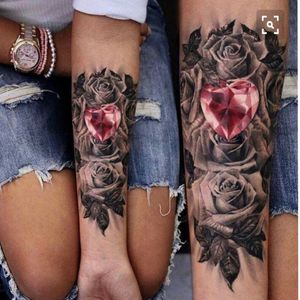 Rose half sleeve