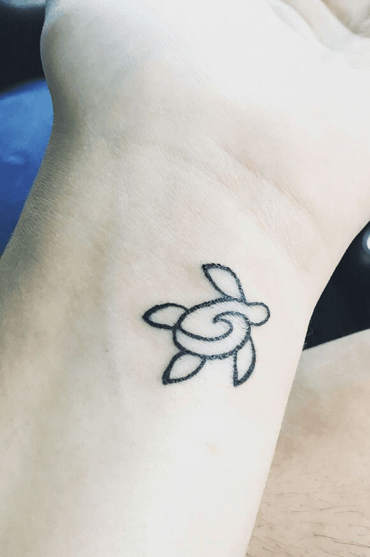 25 Minimalist Turtle Tattoo Designs That Will Inspire You To Get Inked  Turtle  tattoo designs Tortoise tattoo Turtle tattoo