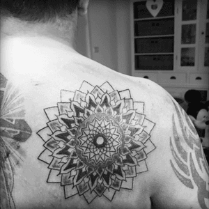 Mandala i just did, still in progress#mandala #mandalatattoo #geometrictattoo #geometric #eikon #criticaltattoo 